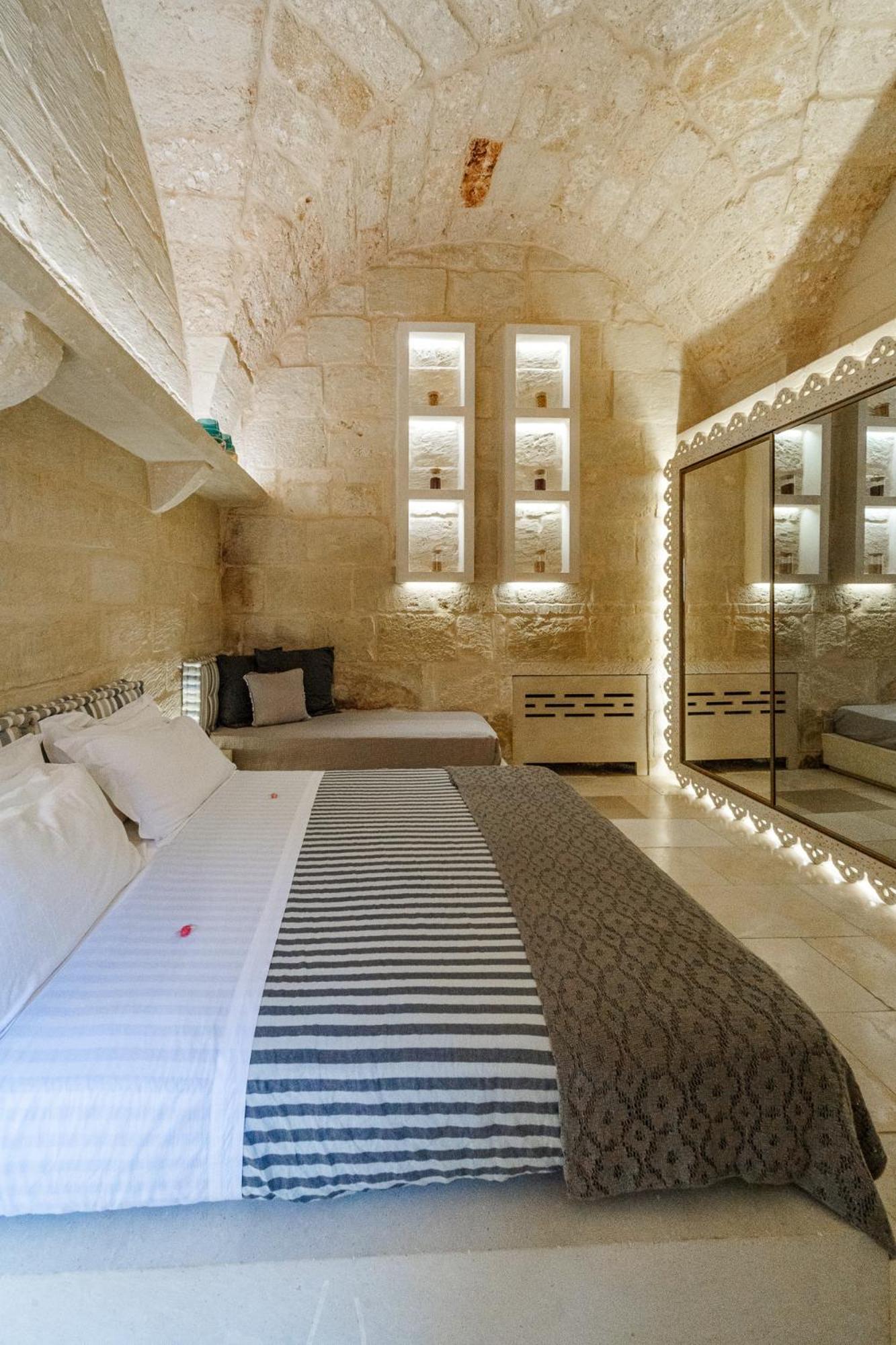 Corte Dei Granai Meeting & Spa - Raro Rooms Collection Maglie Luaran gambar